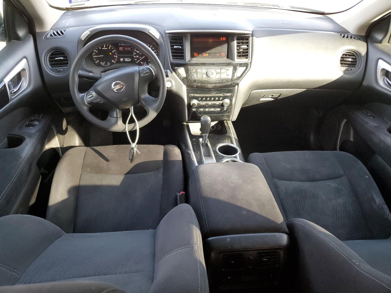 2013 Nissan Pathfinder - Image 8