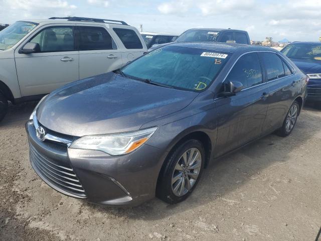  TOYOTA CAMRY 2017 Szary