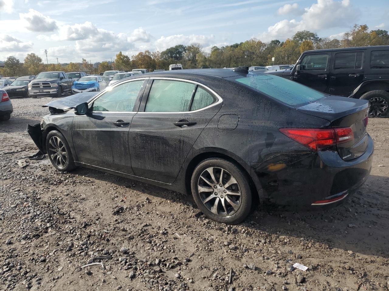 VIN 19UUB1F52HA003218 2017 ACURA TLX no.2