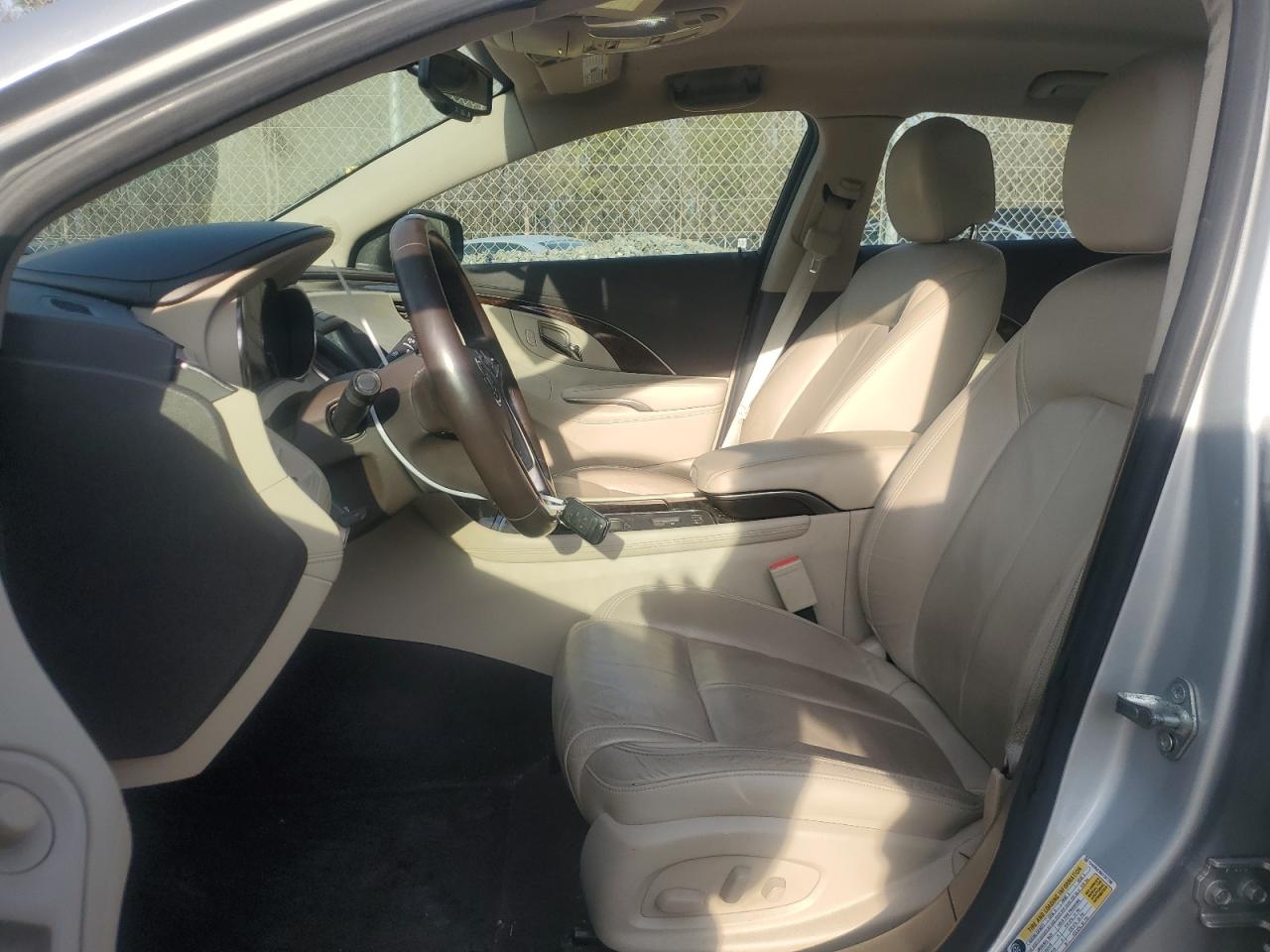 2014 Buick LaCrosse - Image 7