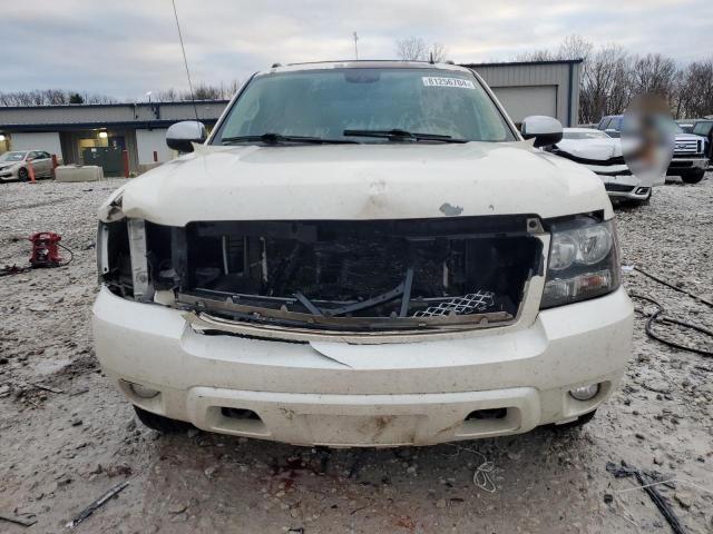  CHEVROLET AVALANCHE 2013 Beige