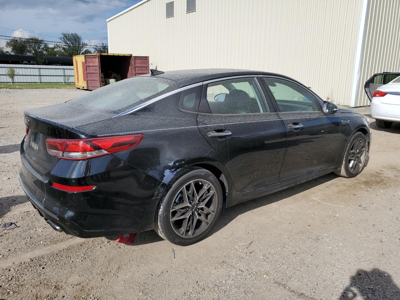 2020 Kia Optima - Image 3