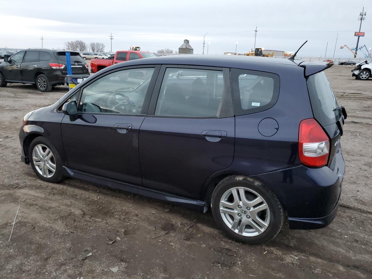 2008 Honda Fit - Image 2