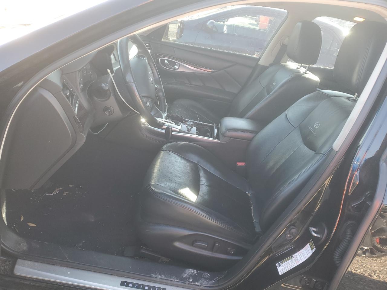 2013 Infiniti M - Image 7