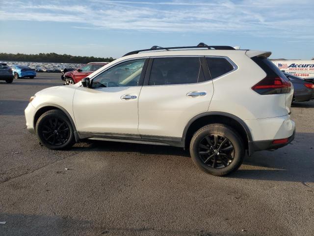  NISSAN ROGUE 2018 White