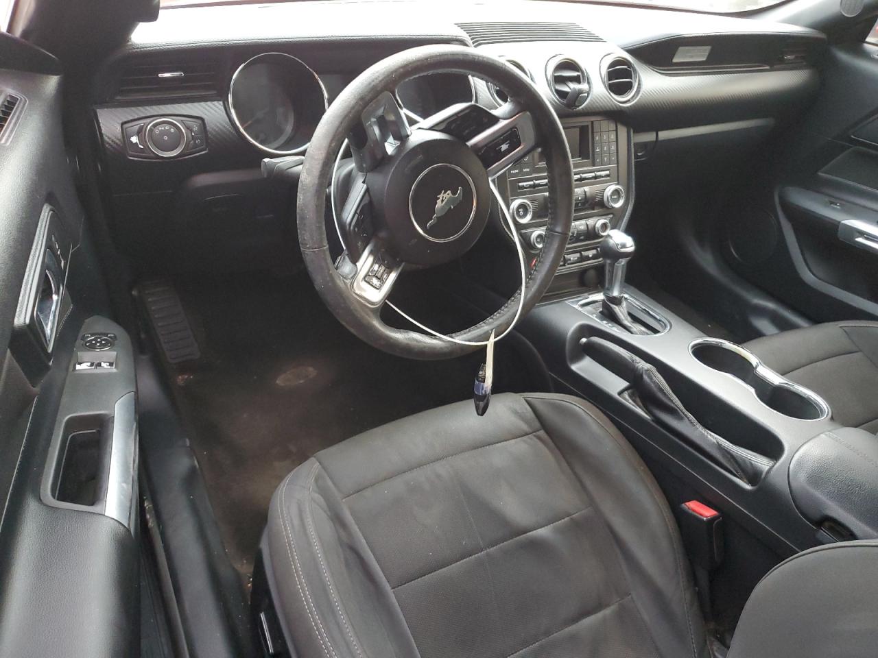 2016 Ford Mustang - Image 8