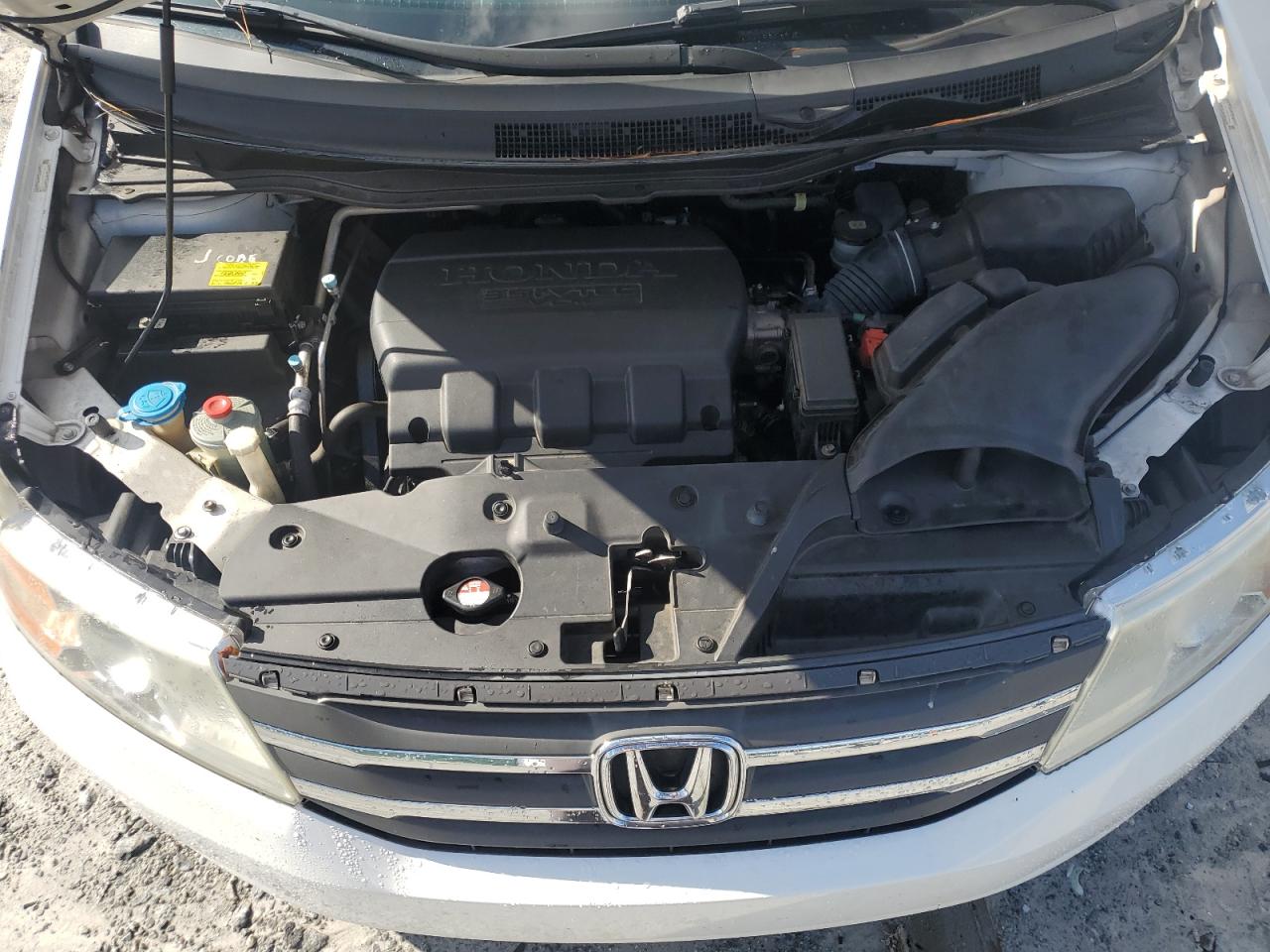 2013 Honda Odyssey - Image 13