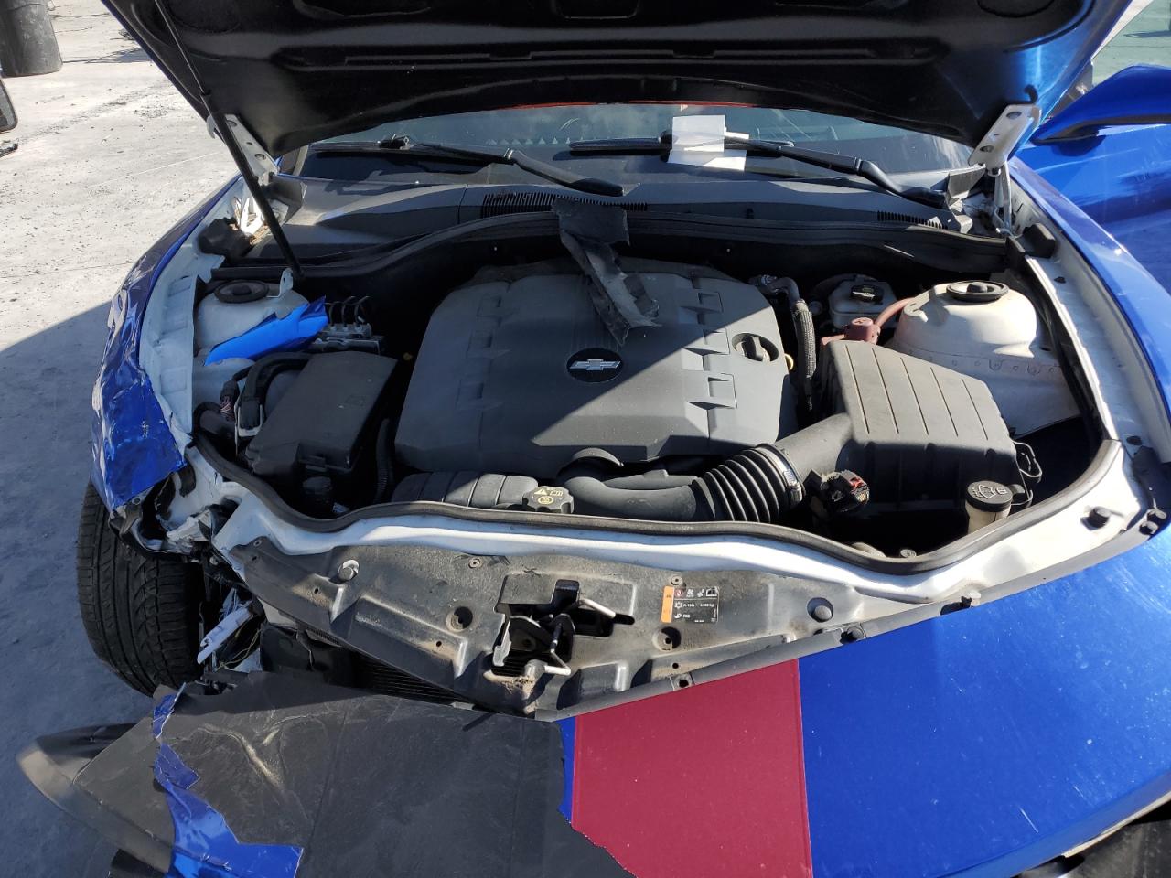 2014 Chevrolet Camaro - Image 11