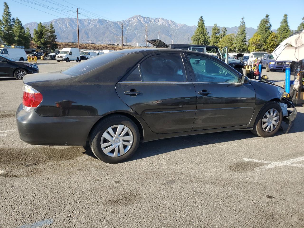 2006 Toyota Camry - Image 3