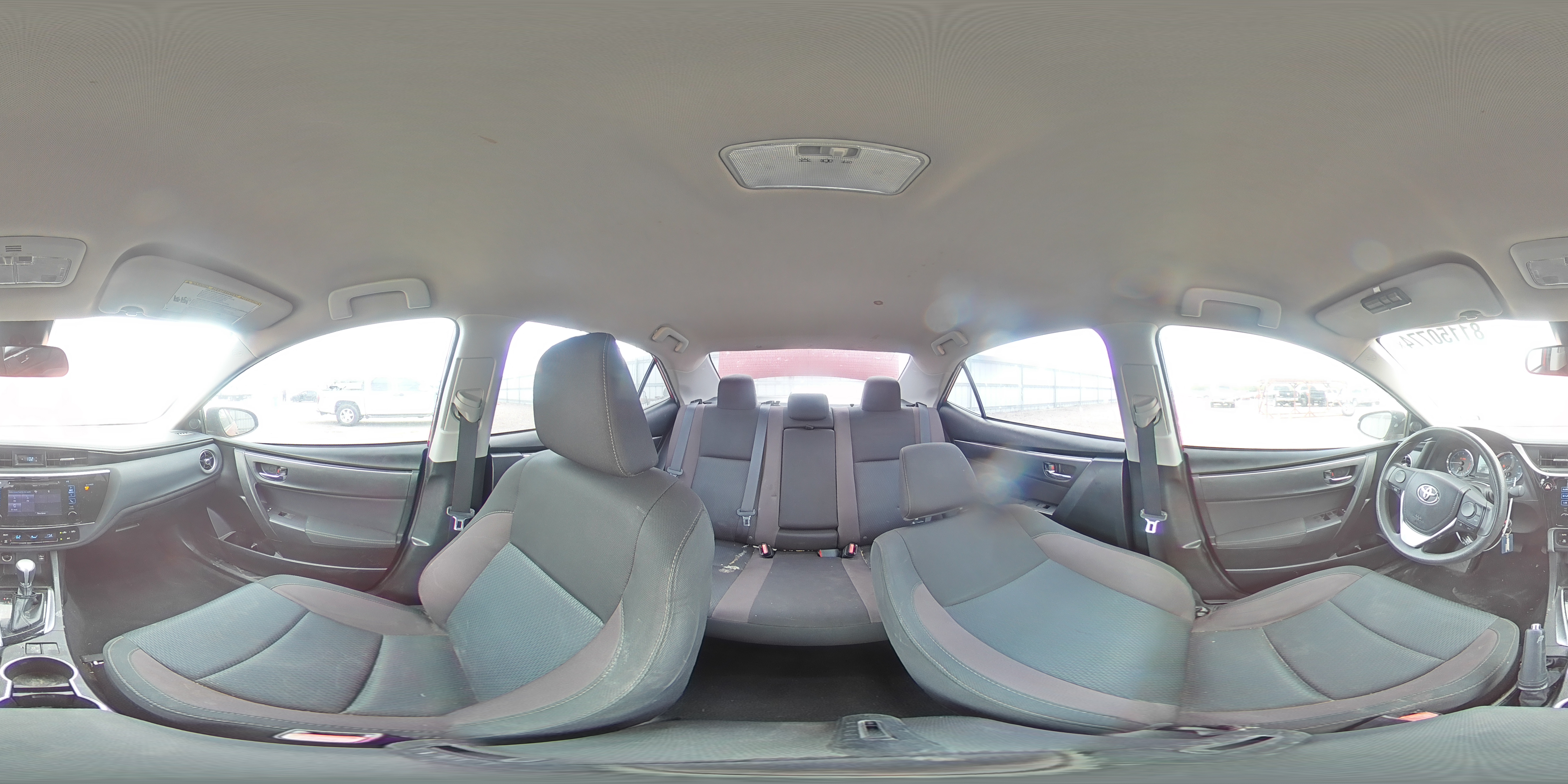 2018 Toyota Corolla - Image 13