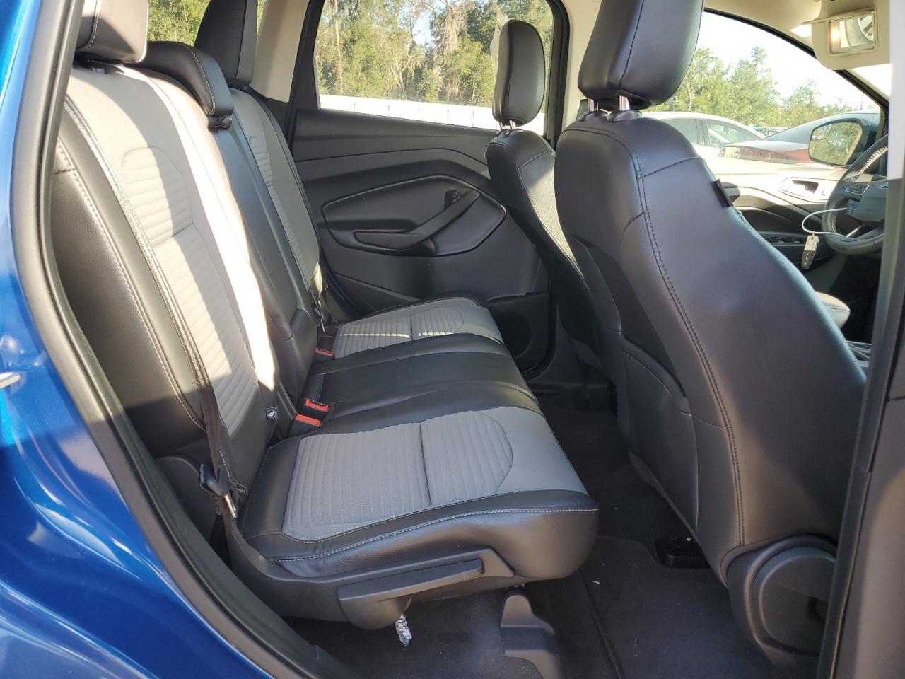 2019 Ford Escape - Image 11