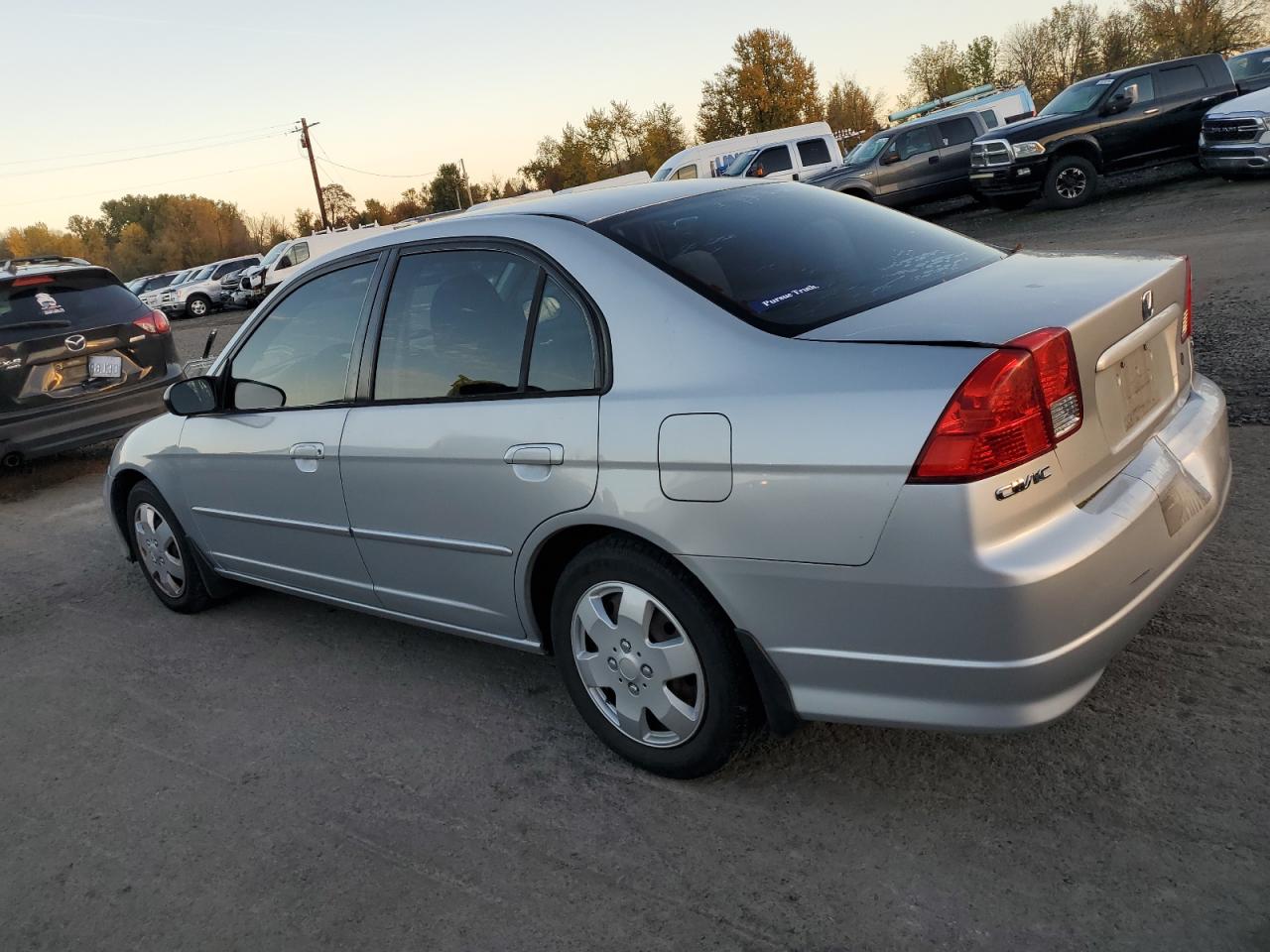 2005 Honda Civic - Image 2