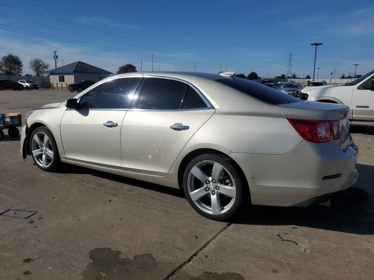 2015 Chevrolet Malibu - Image 2