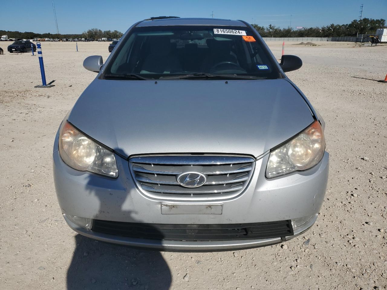 2010 Hyundai Elantra - Image 5