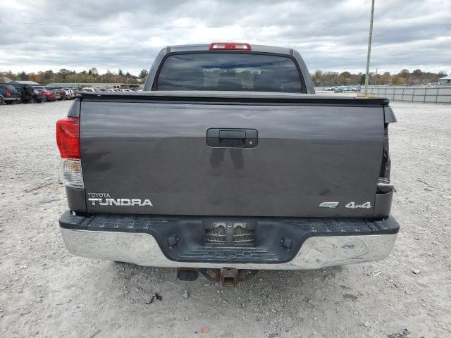 Пікапи TOYOTA TUNDRA 2012 Сірий