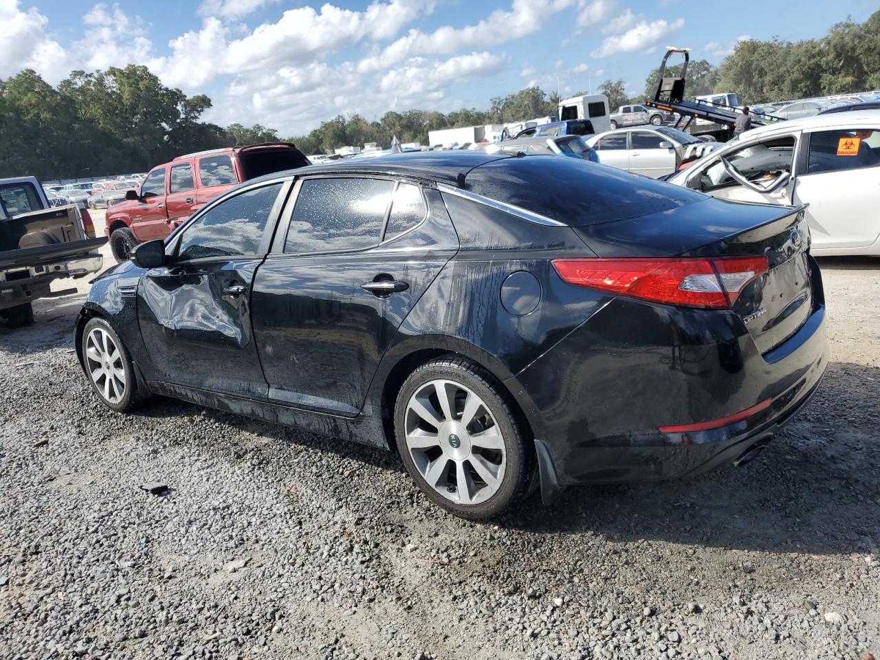2013 Kia Optima - Image 2