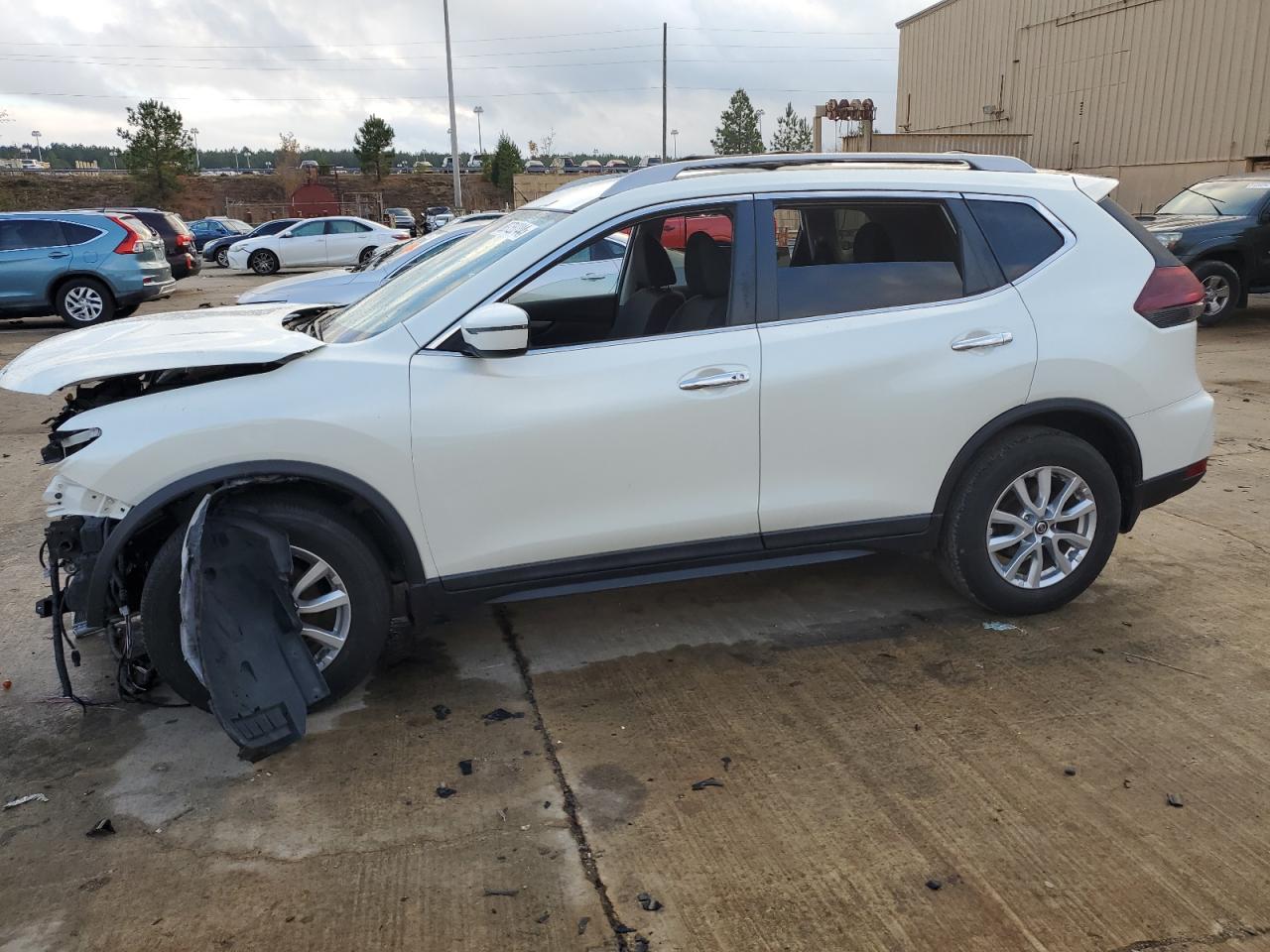 2019 Nissan Rogue - Image 1