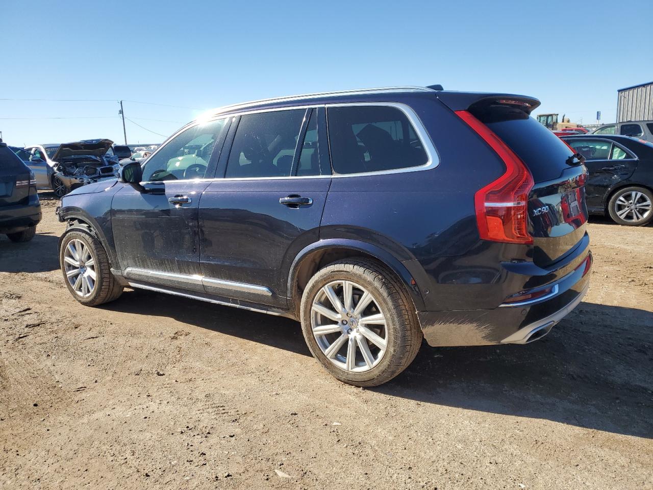 VIN YV4A22PLXG1064557 2016 VOLVO XC90 no.2