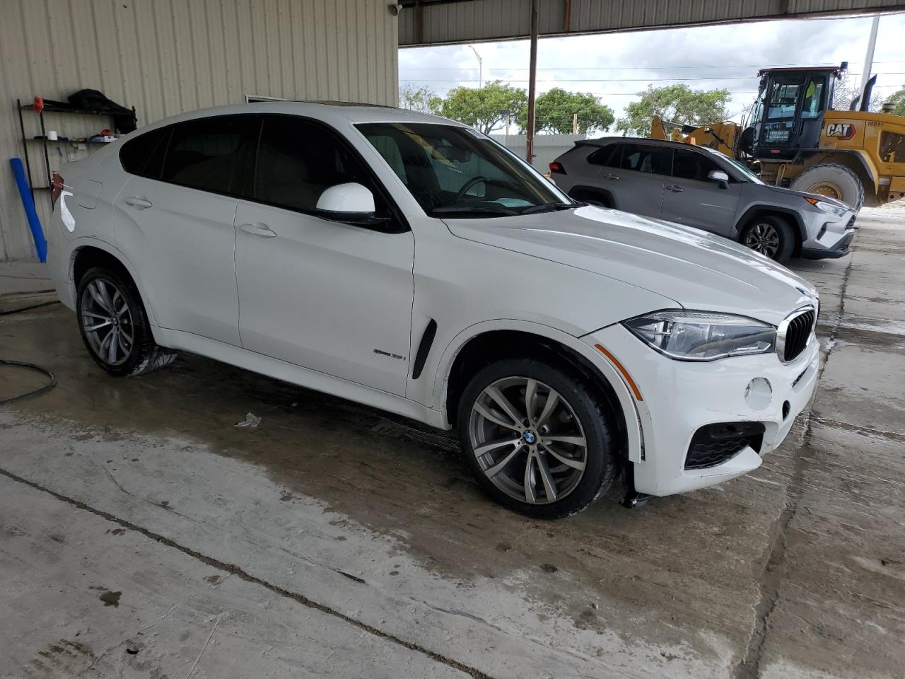 2016 BMW X6 - Image 4