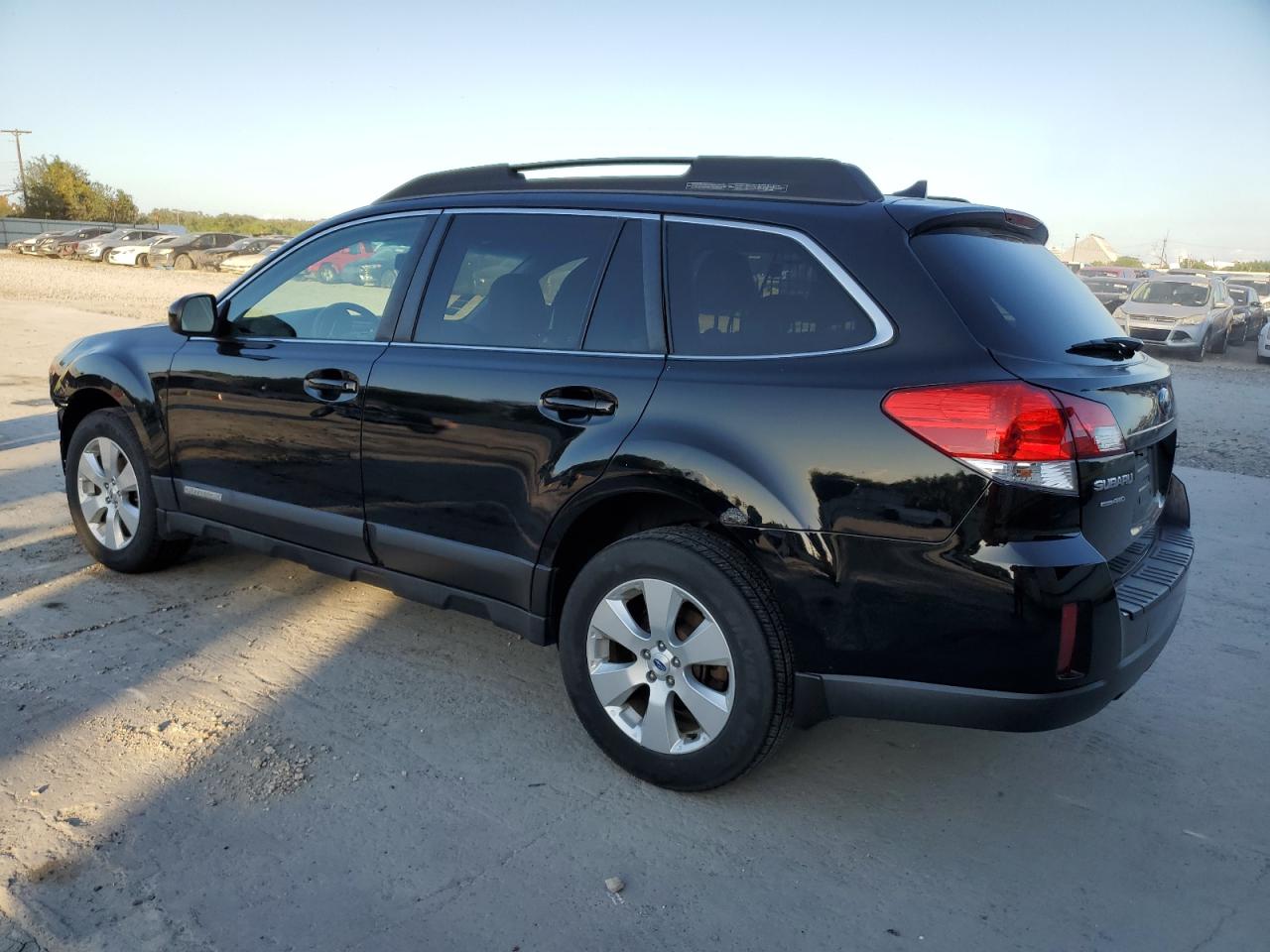 2012 Subaru Outback - Image 2