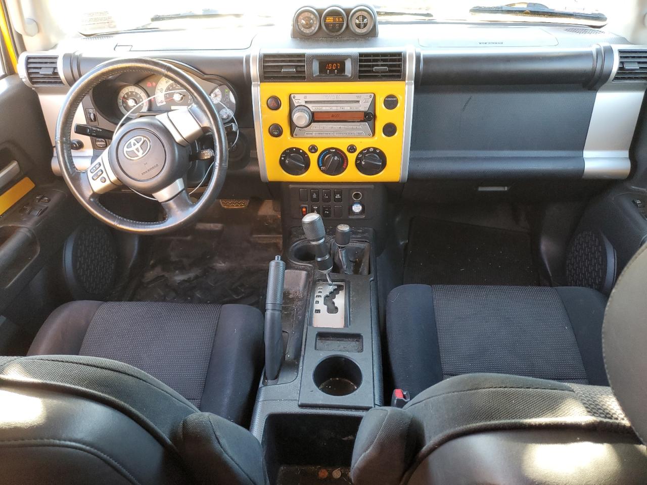 2007 Toyota FJ Cruiser - Image 8