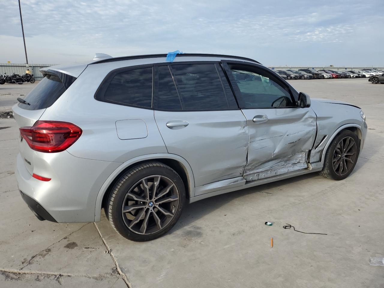 2019 BMW X3 - Image 3
