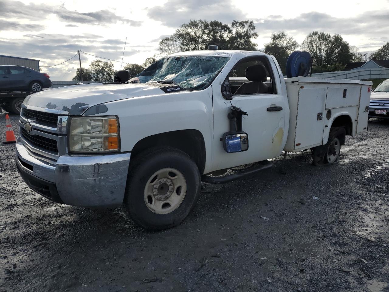 2010 Chevrolet Silverado - Image 1