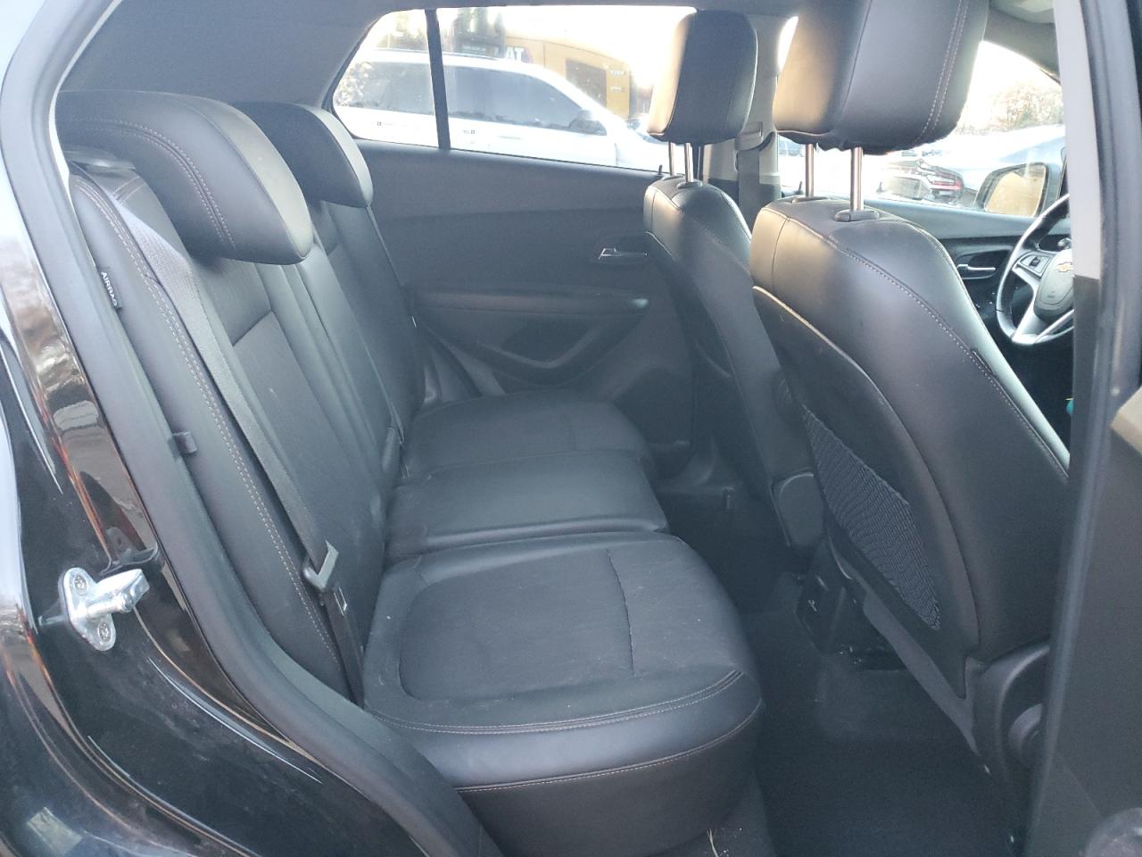 2020 Chevrolet Trax - Image 11