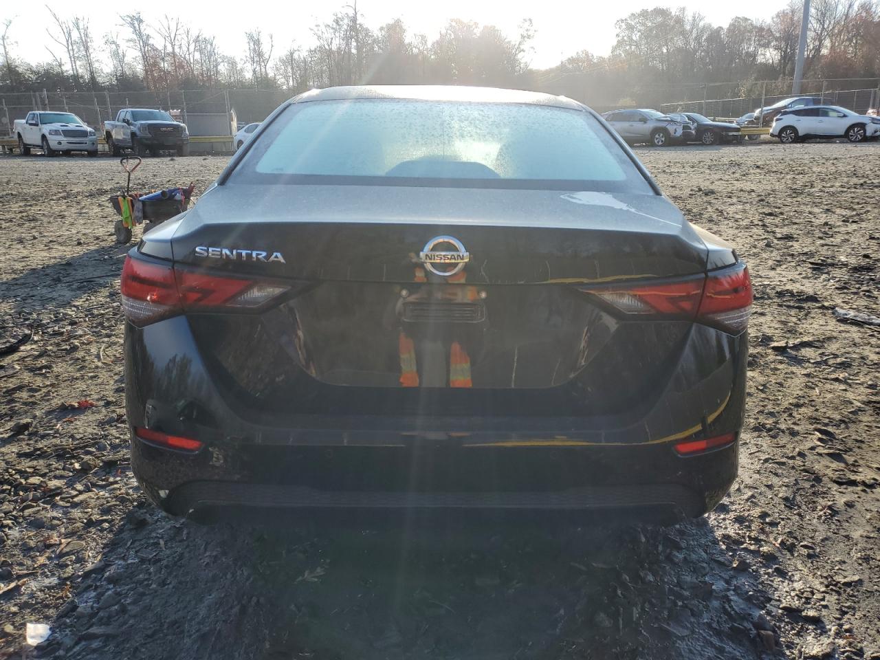 2021 Nissan Sentra - Image 6
