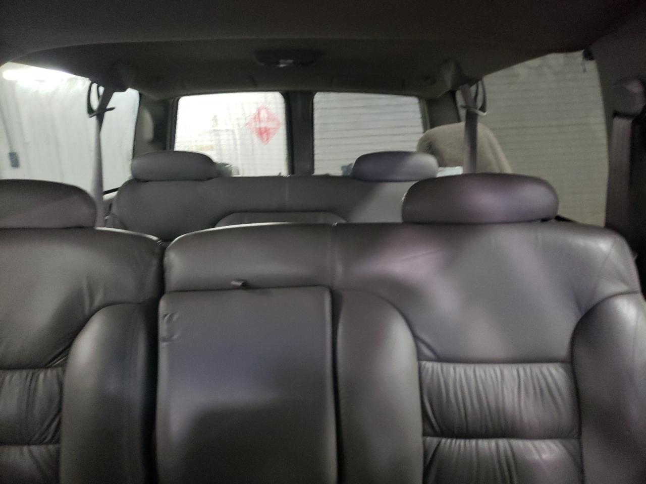 1999 Chevrolet Suburban K1500 VIN: 1GNFK16R5XJ342829 Lot: 81131284