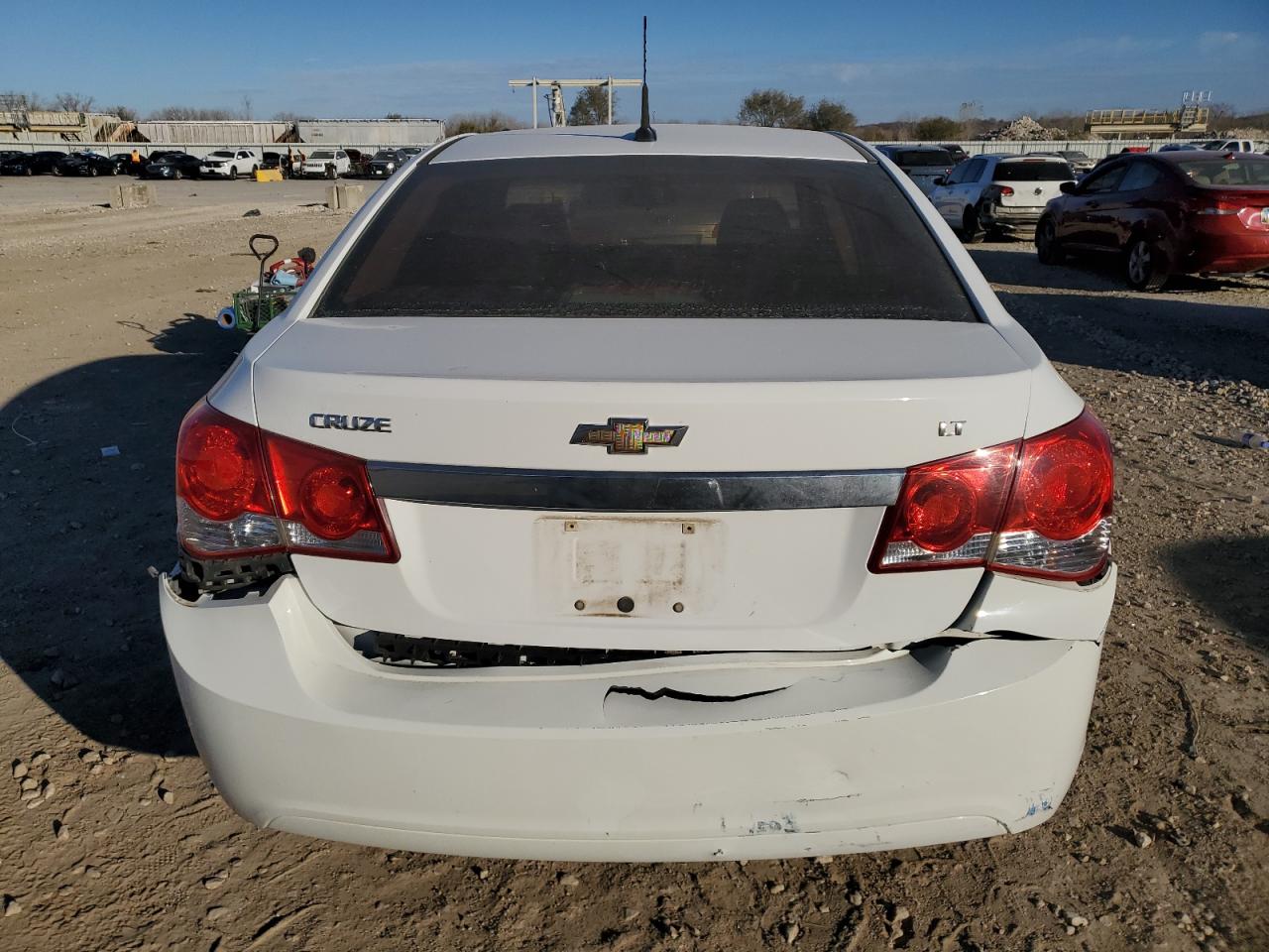 2013 Chevrolet Cruze - Image 6