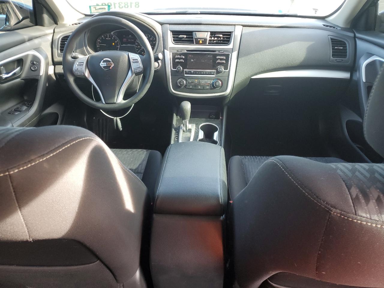 2018 Nissan Altima - Image 8