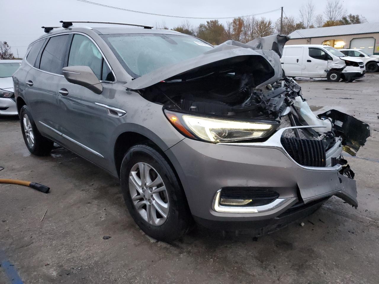 VIN 5GAERBKW9JJ224177 2018 BUICK ENCLAVE no.4