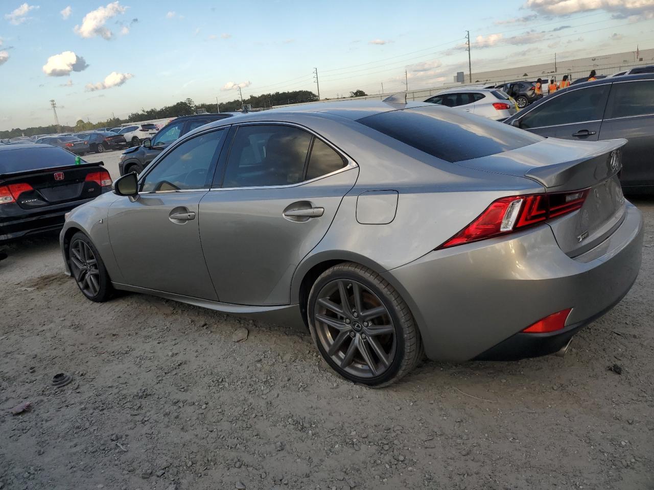 2015 Lexus IS - Image 2