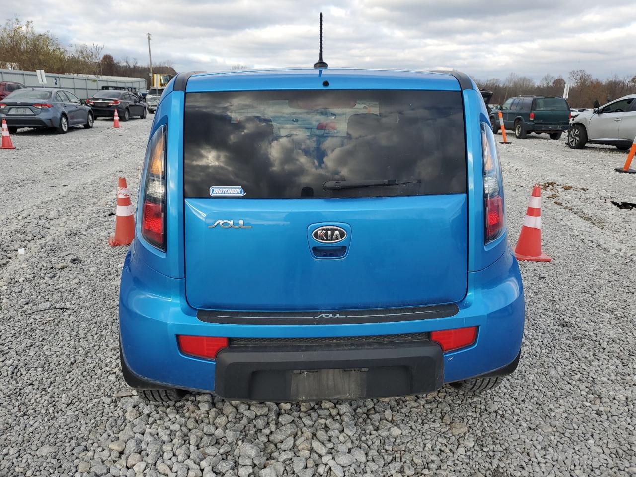 2011 Kia Soul + VIN: KNDJT2A25B7715471 Lot: 79667464