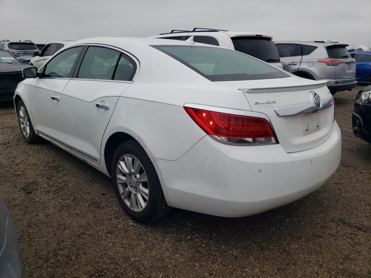 VIN 1G4GC5ERXDF137858 2013 BUICK LACROSSE no.2