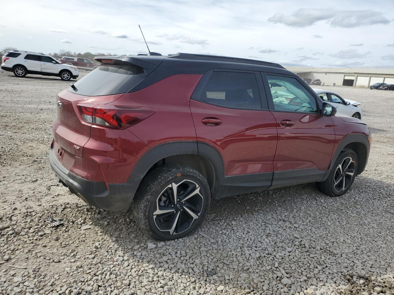 2023 Chevrolet TrailBlazer - Image 3