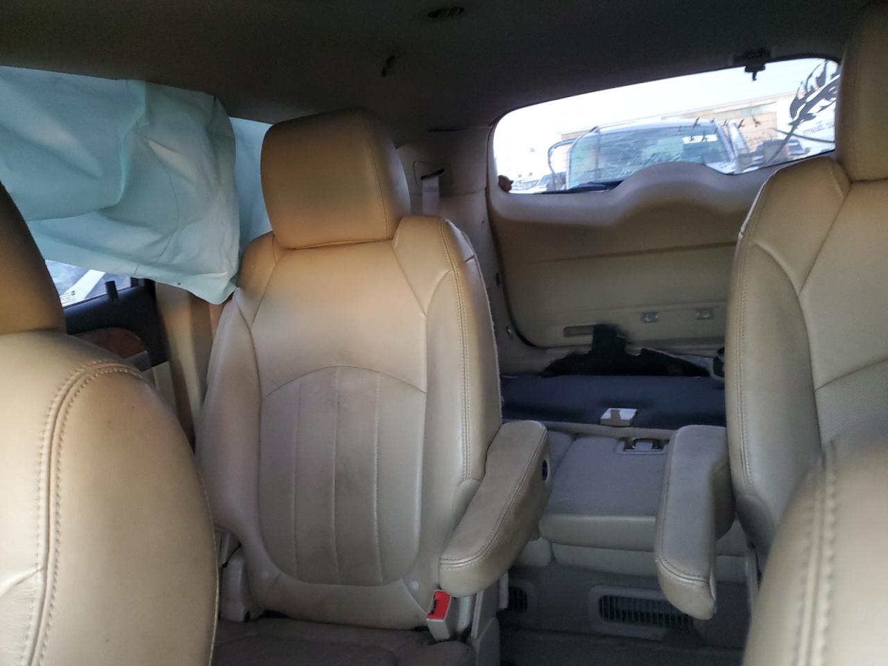 2011 Buick Enclave - Image 10