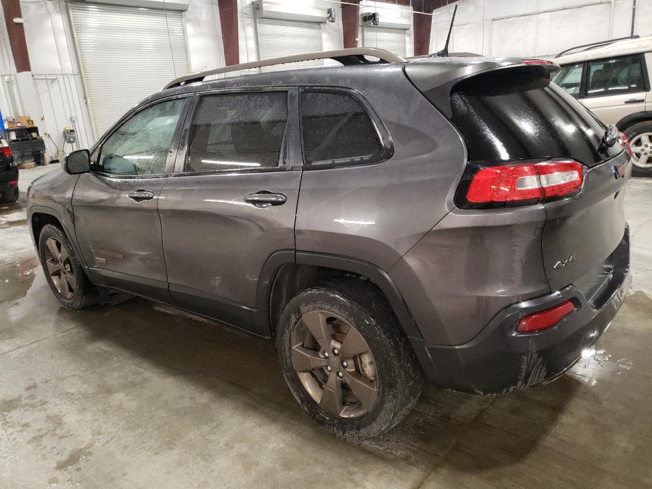 2016 Jeep Grand Cherokee - Image 2