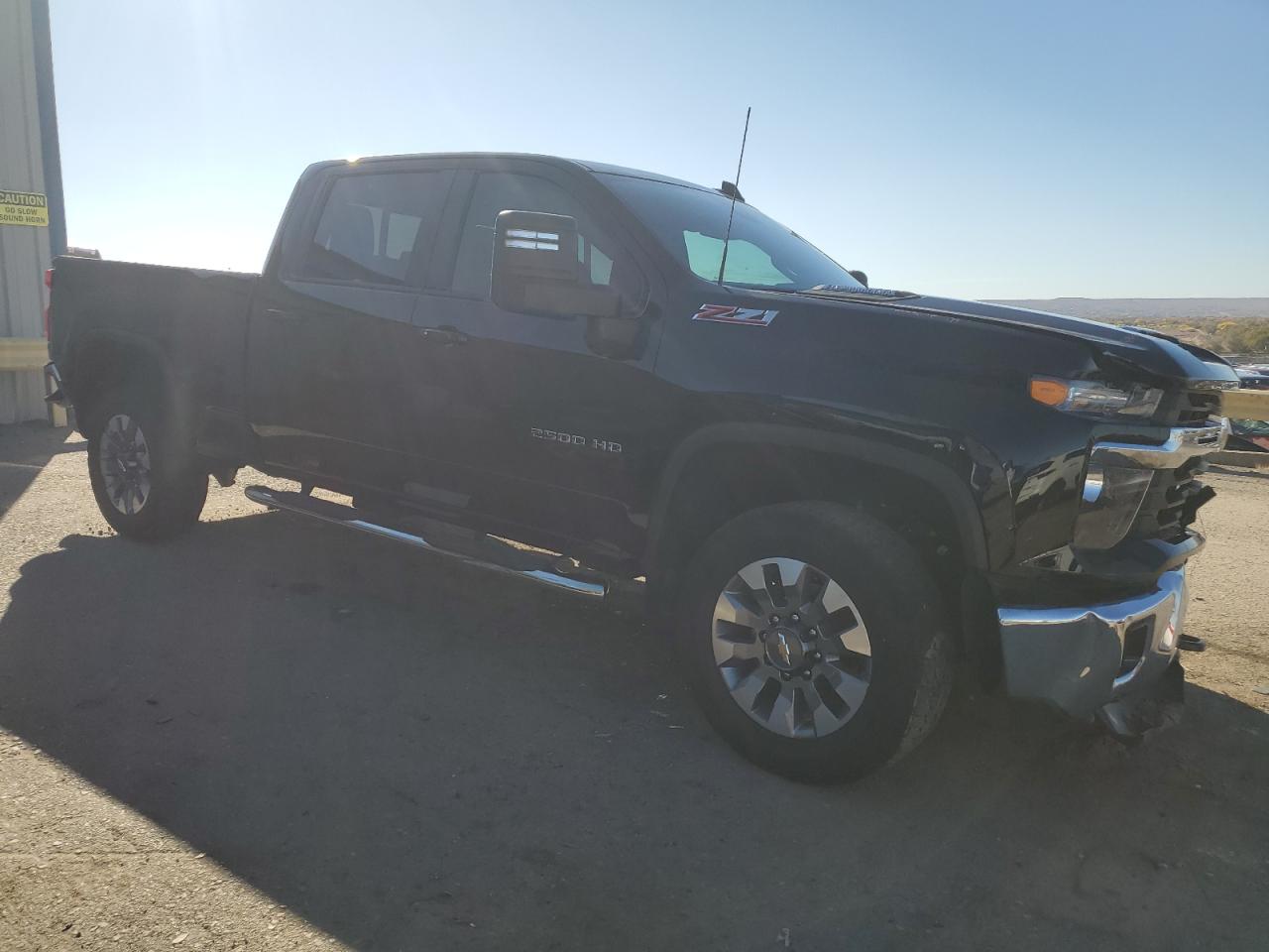 2024 Chevrolet Silverado - Image 4