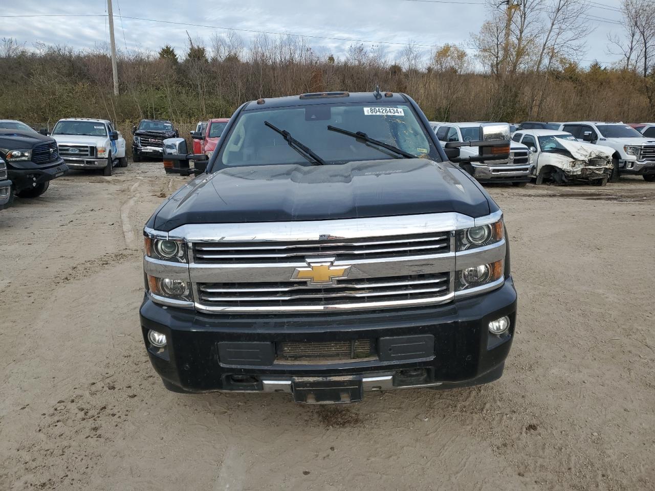 2016 Chevrolet Silverado - Image 5