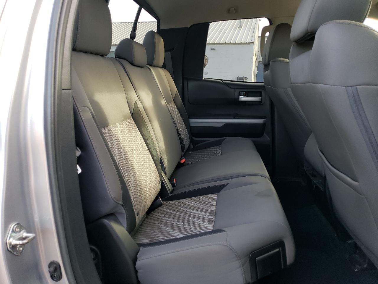 2018 Toyota Tundra - Image 10