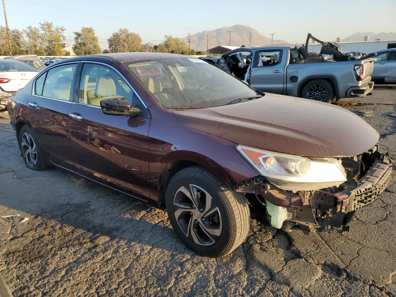 VIN 1HGCR2F36HA082453 2017 HONDA ACCORD no.4