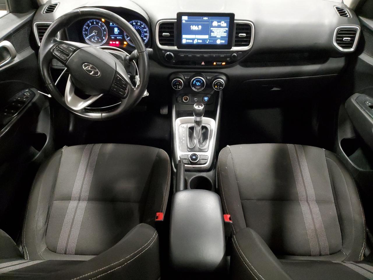2020 Hyundai Venue - Image 8
