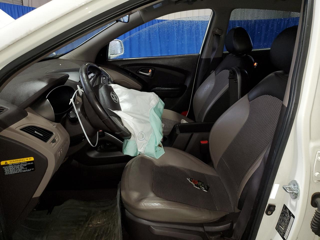 2010 Hyundai Tucson - Image 7