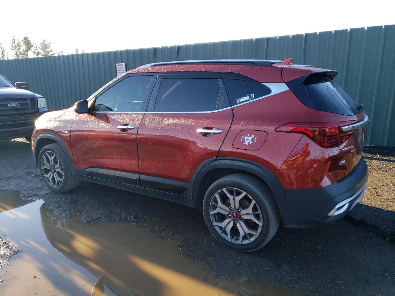 2021 Kia Seltos - Image 2