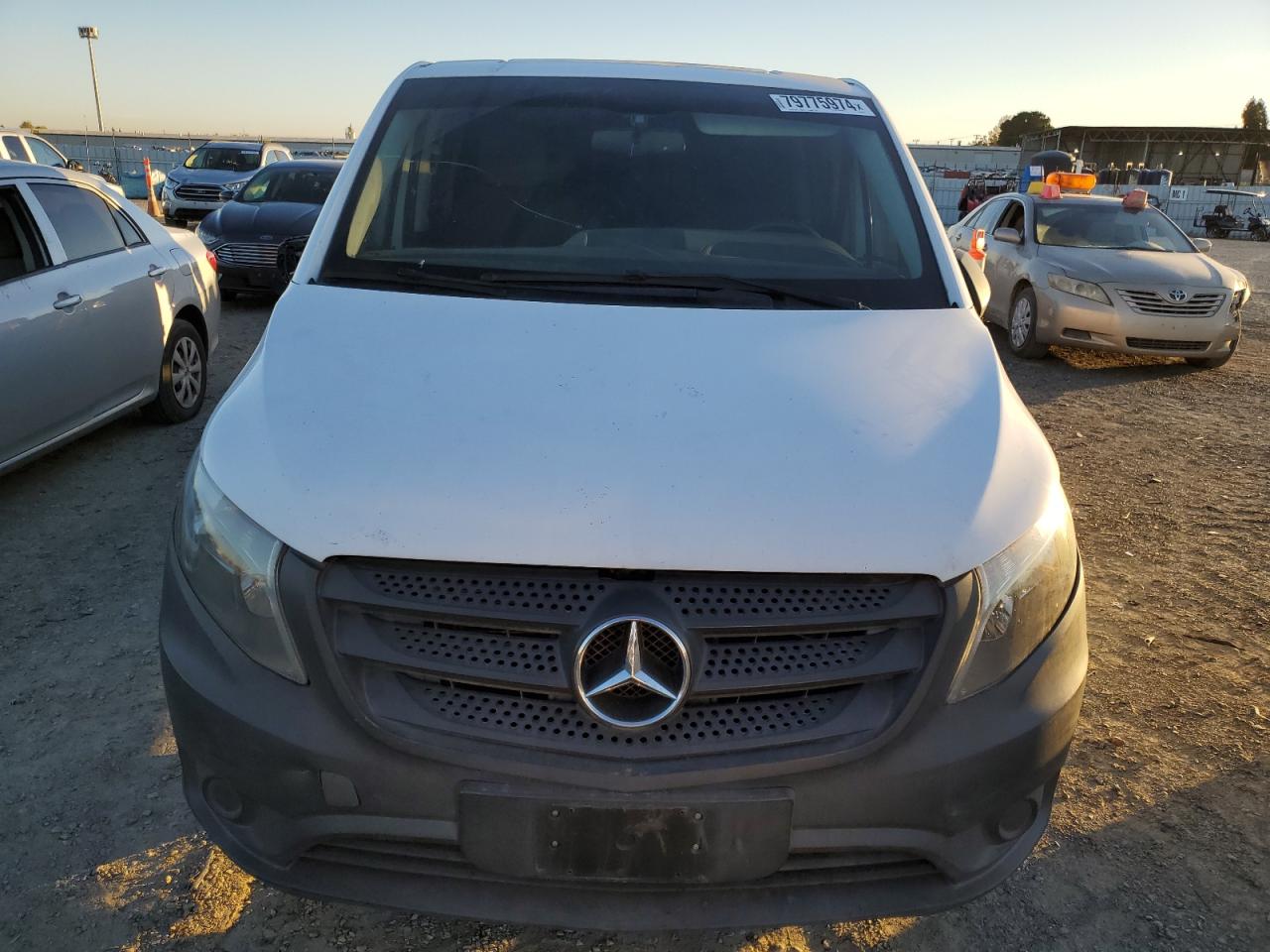 VIN WD3PG2EAXG3083415 2016 MERCEDES-BENZ METRIS no.5