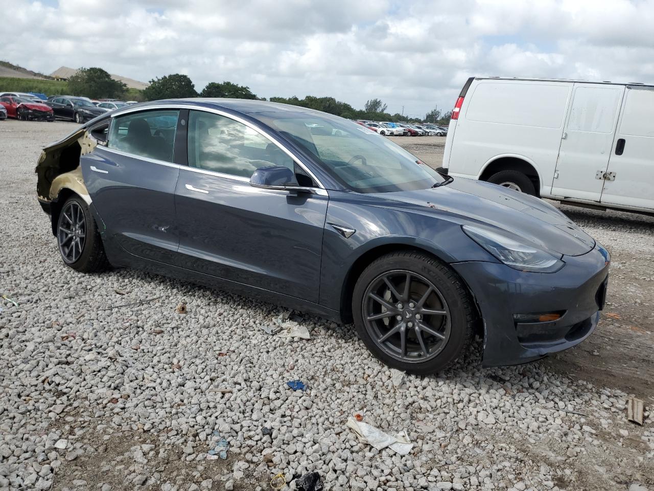 2019 Tesla Model 3 VIN: 5YJ3E1EA2KF308121 Lot: 79718204