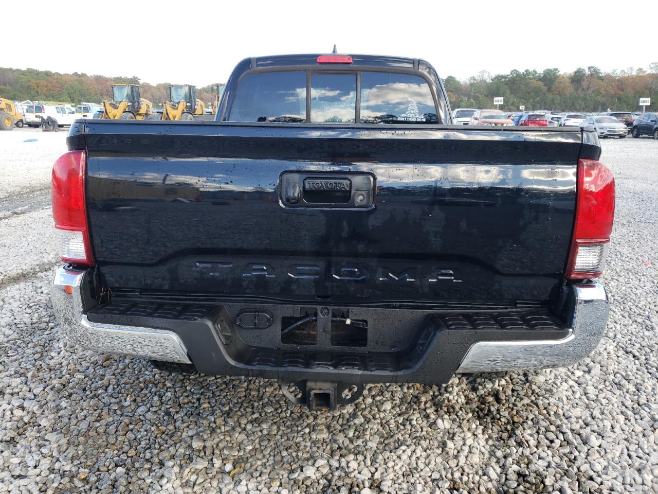 VIN 5TFSZ5AN2JX153588 2018 TOYOTA TACOMA no.6