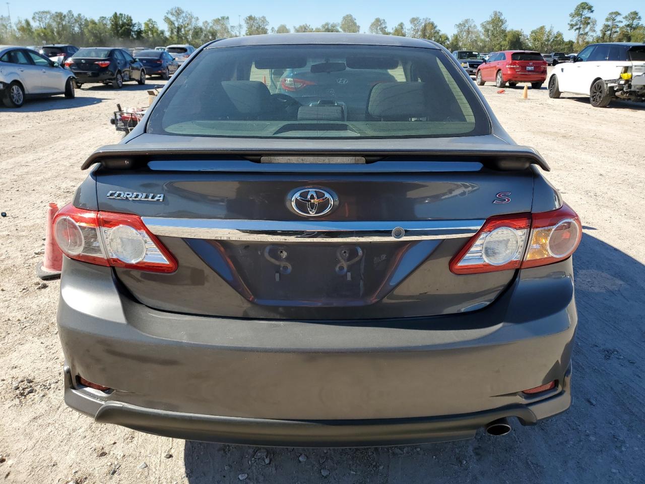 VIN 5YFBU4EE1DP116683 2013 TOYOTA COROLLA no.6